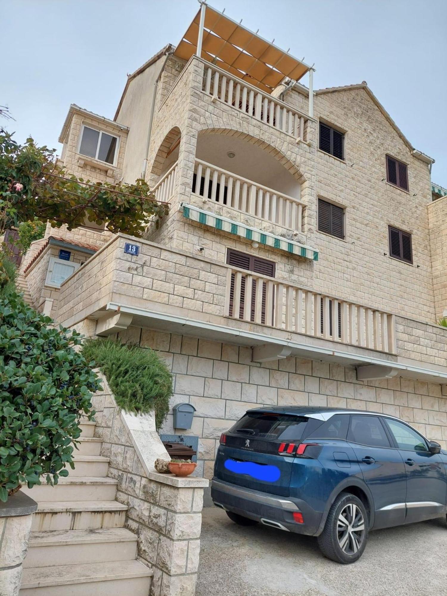 With A Parking Space Postira, Brac - 700 Postira